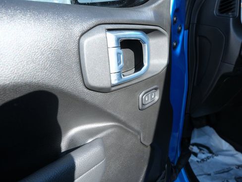 Used 2026 Jeep Wrangler Unlimited Sport AWD/4WD image 24