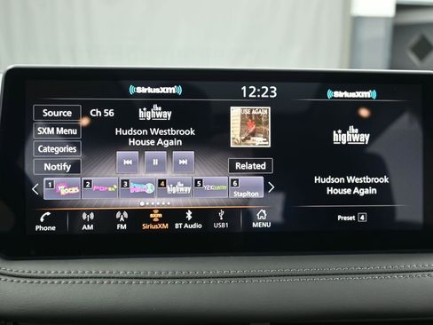 Used 2025 INFINITI QX60 Luxe w/ Cargo Package AWD/4WD image 16