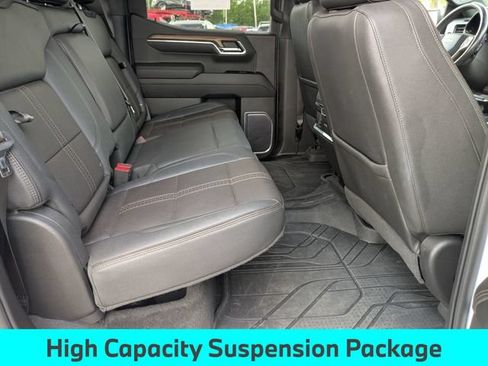 Used 2023 Chevrolet Silverado 1500 High Country w/ Technology Package AWD/4WD image 27