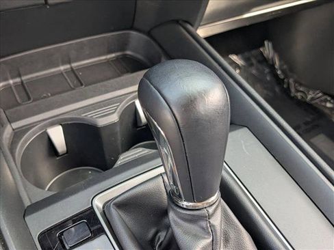 Used 2025 MAZDA CX-50 AWD 2.5 S w/ Premium Package image 12