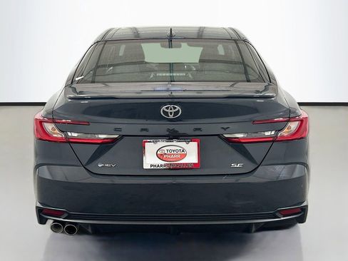 Used 2025 Toyota Camry SE w/ Multimedia Upgrade Package FWD image 5