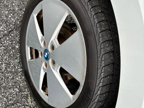 Used 2015 BMW i3 w/ Range Extender image 27