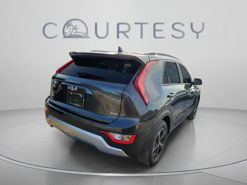 New 2026 Kia Niro LX FWD image 3