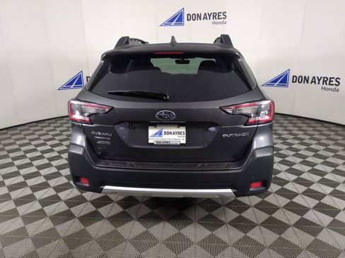 Used 2024 Subaru Outback Limited image 4