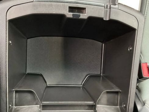 Used 2014 RAM 1500 Big Horn image 33