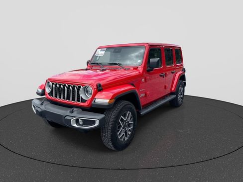 Used 2024 Jeep Wrangler Unlimited Sahara AWD/4WD image 4