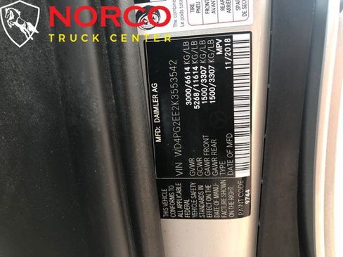 Used 2019 Mercedes-Benz Metris Passenger image 22