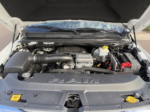 Used 2019 RAM 1500 Big Horn image 9