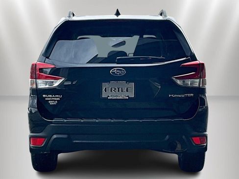 Certified 2023 Subaru Forester Premium image 6