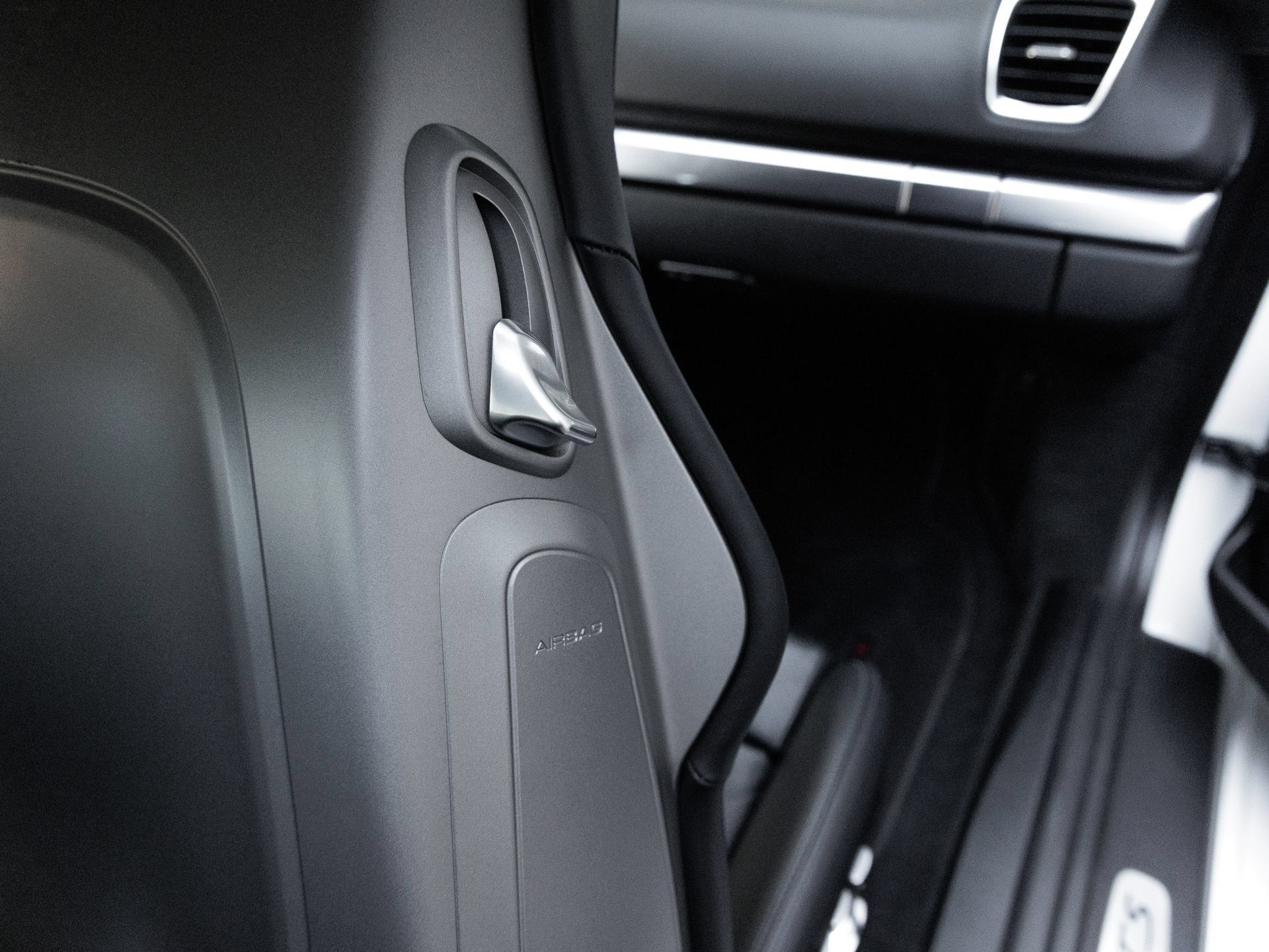 Certified 2015 Porsche Cayman GTS RWD image 33