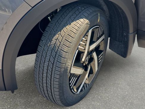 New 2027 Nissan Kicks SV w/ Cold Weather Package FWD image 28
