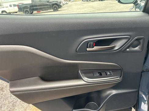 Used 2026 Toyota Crown Nightshade image 30