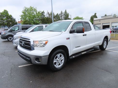 Used 2013 Toyota Tundra 4x4 Double Cab Long Bed w/ Convenience Pkg image 3