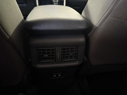 Used 2021 Toyota RAV4 XLE image 35