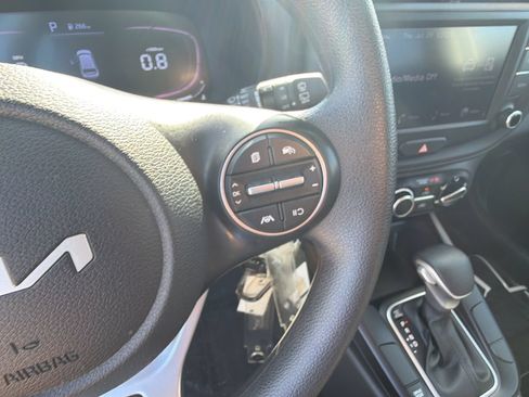 Used 2024 Kia Soul LX w/ Option Group 015 FWD image 18
