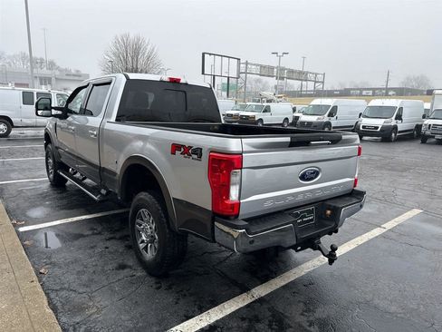 Used 2017 Ford F250 Lariat w/ Lariat Value Package image 6