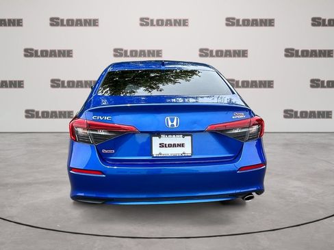 Used 2024 Honda Civic Sport image 4