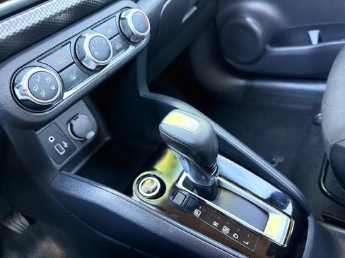 Used 2020 Nissan Kicks S FWD image 35