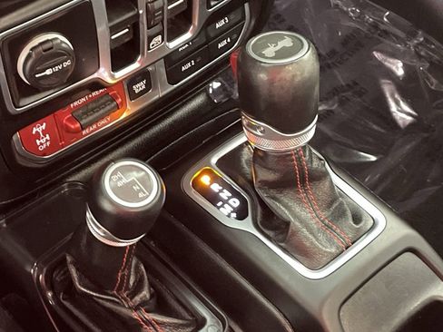 Used 2020 Jeep Wrangler Unlimited Rubicon image 13