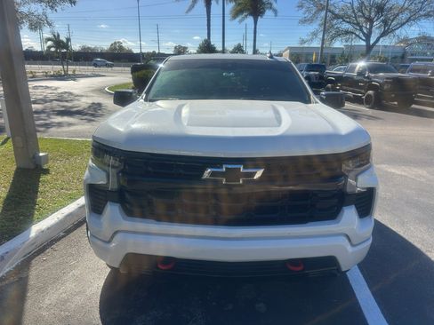 Used 2025 Chevrolet Silverado 1500 RST w/ Redline Edition image 2