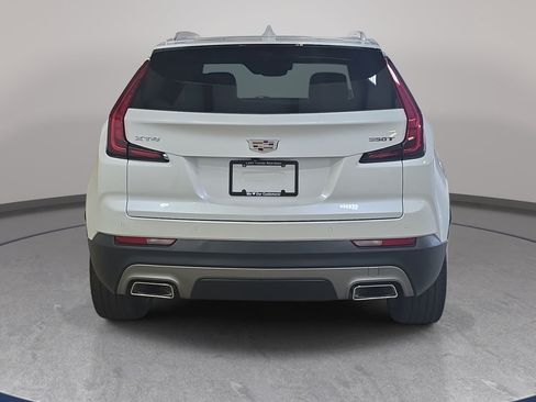 Used 2023 Cadillac XT4 Premium Luxury w/ Enhanced Visibility Package FWD image 7