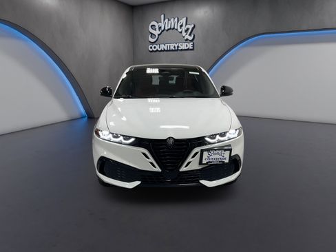 New 2026 Alfa Romeo Tonale w/ Quick Order Package 23H Volce AWD/4WD image 8