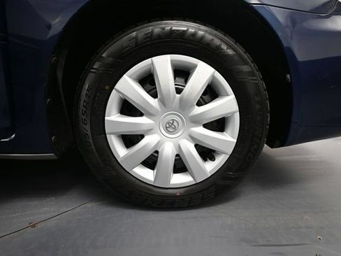 Used 2006 Toyota Camry LE FWD image 14