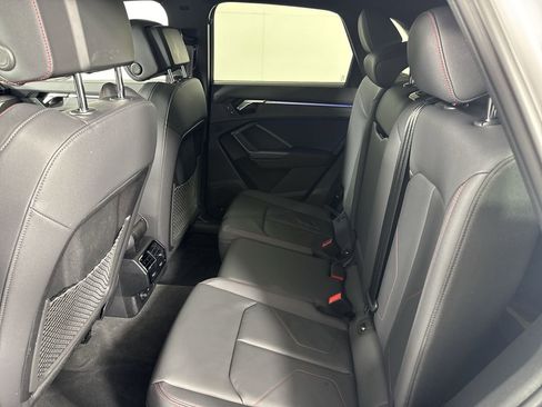 Used 2025 Audi Q3 2.0T Premium Plus w/ Premium Plus Package image 29