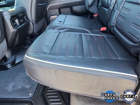 Used 2024 GMC Sierra 2500 AT4X image 26