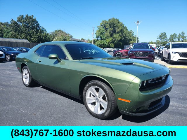 Used 2023 Dodge Challenger SXT RWD image 8