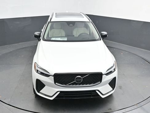 New 2026 Volvo XC60 B5 Ultra w/ Climate Package AWD/4WD image 30