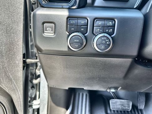 Certified 2023 GMC Sierra 1500 AT4 w/ AT4 Premium Package AWD/4WD image 18