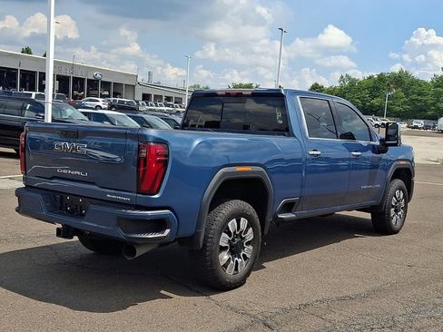 Used 2024 GMC Sierra 2500 Denali w/ Denali Reserve Package AWD/4WD image 6