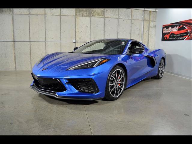 Used 2023 Chevrolet Corvette Stingray Preferred Cpe w/ Body-Color Dual Roof Package RWD image 4