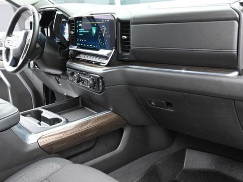 Used 2024 Chevrolet Silverado 2500 LT w/ Convenience Package AWD/4WD image 29