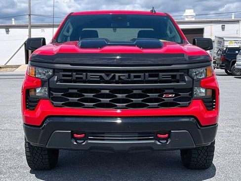 Used 2023 Chevrolet Silverado 1500 Custom Trail Boss AWD/4WD image 4