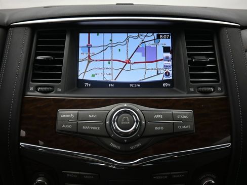 Used 2019 Nissan Armada Platinum RWD image 9