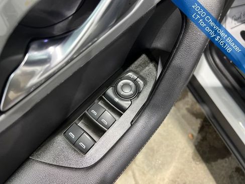 Used 2020 Chevrolet Blazer LT image 13