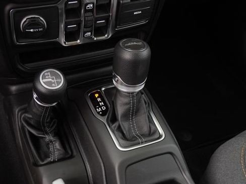 New 2026 Jeep Gladiator Sport image 26