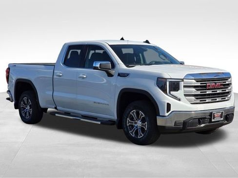 New 2026 GMC Sierra 1500 SLE w/ X31 Off-Road Package AWD/4WD image 7