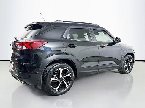 Used 2022 Chevrolet TrailBlazer RS w/ Sun and Liftgate Package FWD image 7