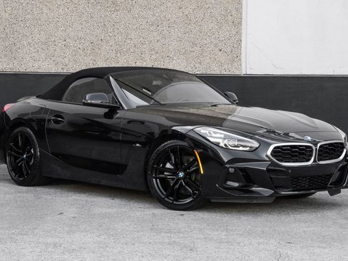 Used 2024 BMW Z4 sDrive30i w/ Convenience Package RWD image 5
