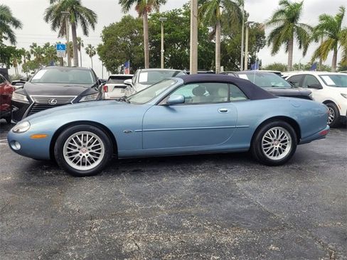 Used 2002 Jaguar XK8 Convertible image 5