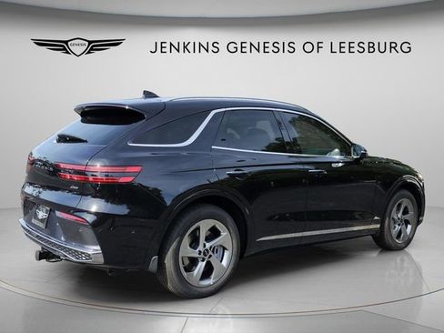 Used 2026 Genesis GV70 2.5T Advanced w/ G1 Accessory Package AWD/4WD image 4