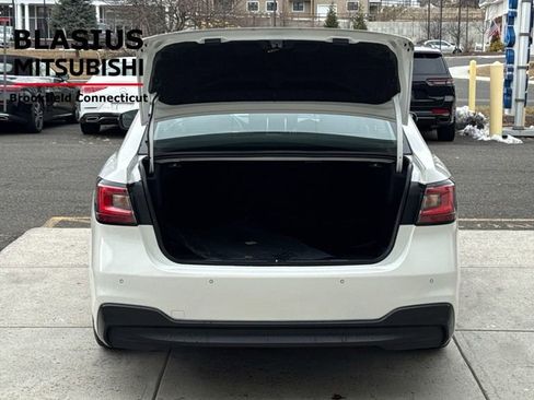 Used 2023 Subaru Legacy Limited image 33