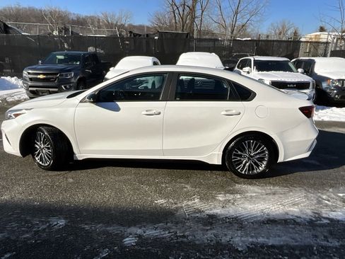 Used 2022 Kia Forte GT-Line image 3