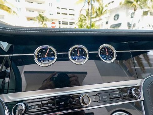Used 2024 Bentley Continental GT Speed image 70