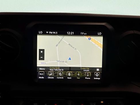 Used 2022 Jeep Wrangler Unlimited Sahara w/ Cold Weather Group AWD/4WD image 24