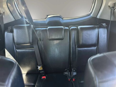 Used 2018 Toyota Highlander XLE FWD image 14
