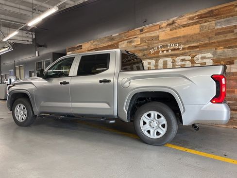 Used 2023 Toyota Tundra SR AWD/4WD image 8